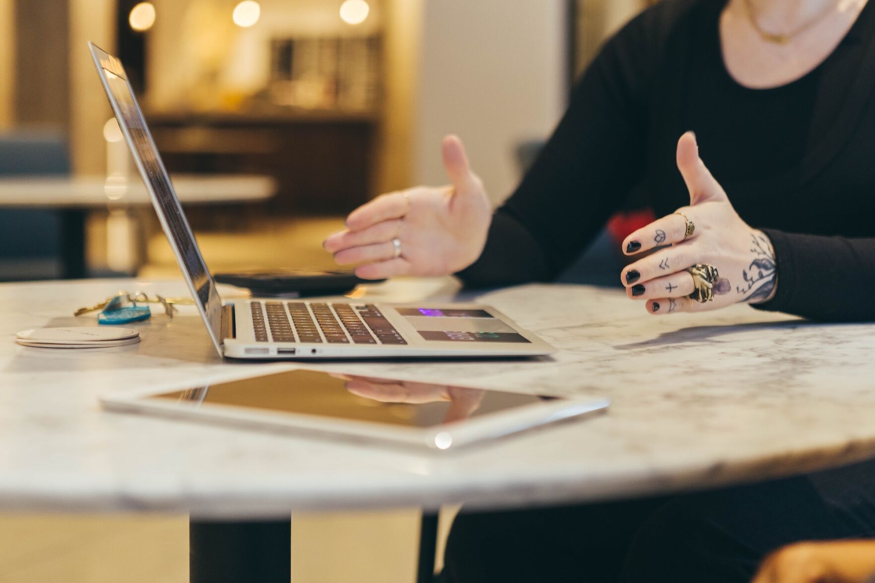 Tattoo, laptop, professional